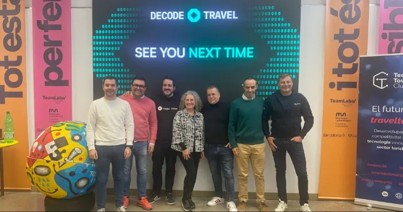 Jury: Alberto Martín, Toni Masó, Pablo Castillo, Montse Bernad, Angel Diaz Gil, Josep Mauri Morera, Ralf Usbeck